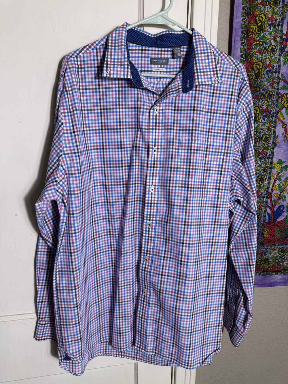 Van Heusen Mens XL 17-17.5 Classic Fit Plaid Check Dress Shirt Blue Pink